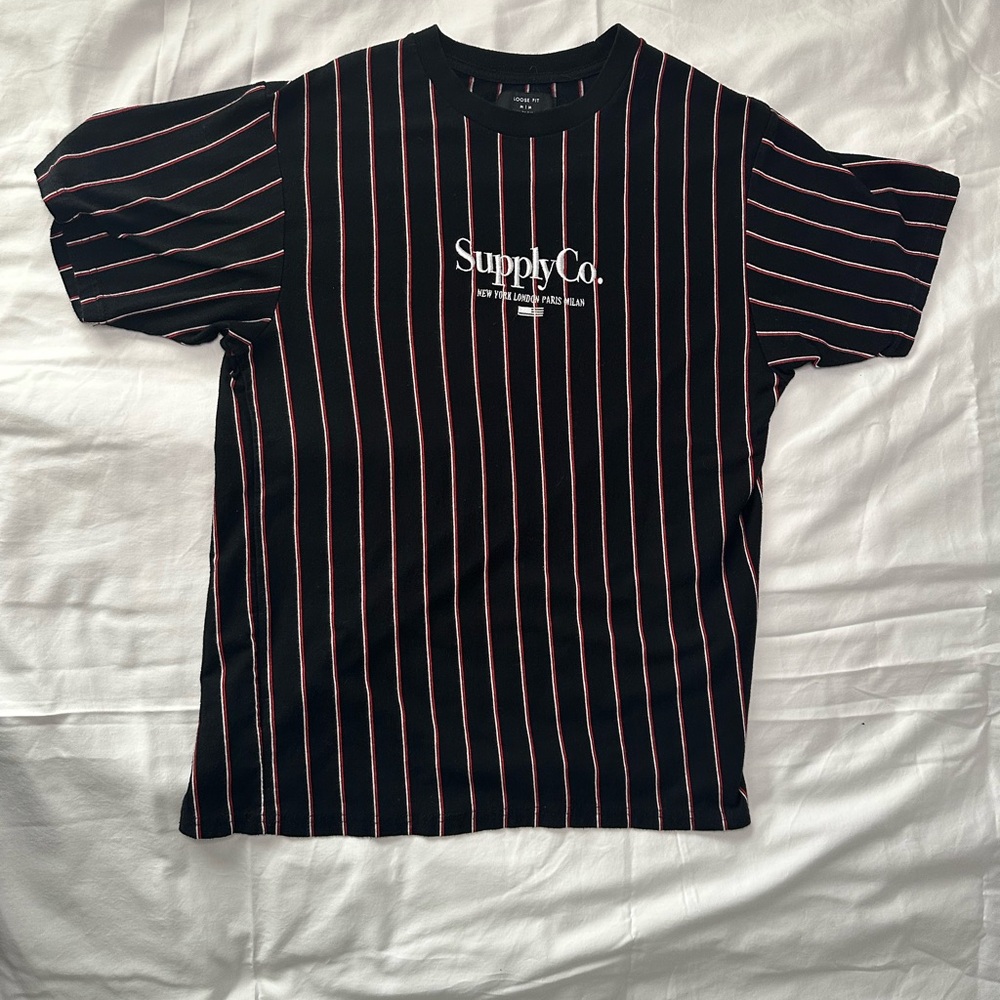 Cotton On Black and Red Short Sleeve Tee